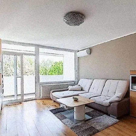 Tatil Evi Ausgezeichnete In Mit Guter Aussicht Köln